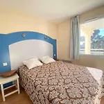 아파트 2 Pieces Avec Terrasse, Parking, Piscines - A 300m De La A - Fr-1-245-18