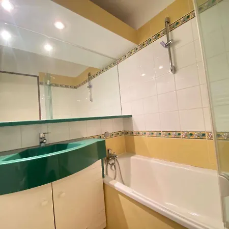 T2 Avec Piscine A 300m De La - 3 Couchages, Parking Et Balcon Meuble - Fr-1-245-34 La Baule