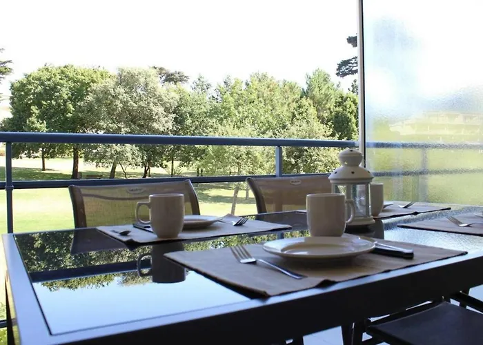 Apartment T2 Avec Piscine A 300m De La - 3 Couchages, Parking Et Balcon Meuble - Fr-1-245-34 *