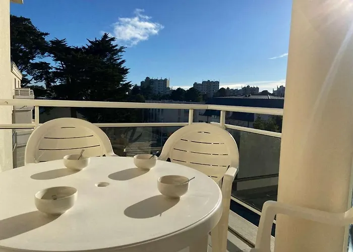Apartment T2 Avec Piscine A 300m De La - 3 Couchages, Parking Et Balcon Meuble - Fr-1-245-34
